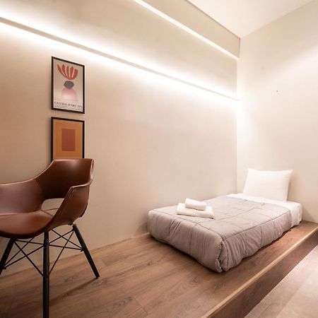A Place 4U No6 - City Escape With Balcony Lounge & Open Living Space Athene Buitenkant foto